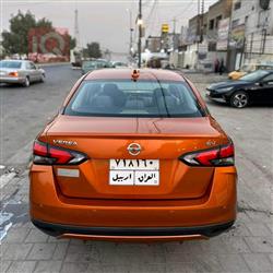 نيسان فيرسا